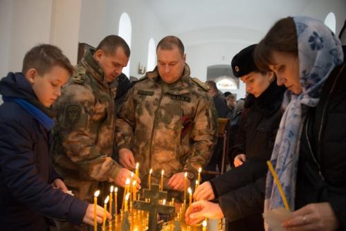 День гордости и скорби. В Воронеже почтили память военных, погибших в локальных конфликтах